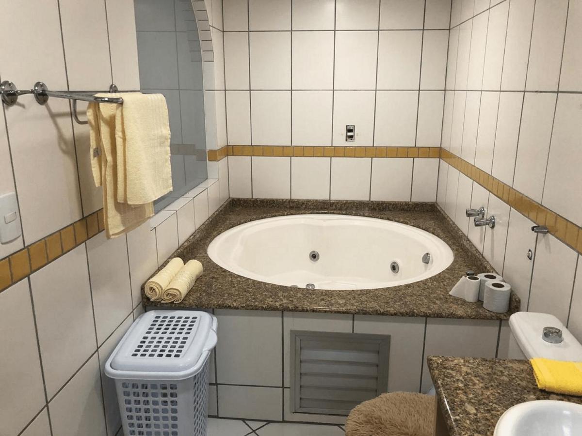 Villa Saint Sebastian Flat B - Até 4 Pessoas! Com Hidro! Duplex no centro Jaraguá do Sul Esterno foto