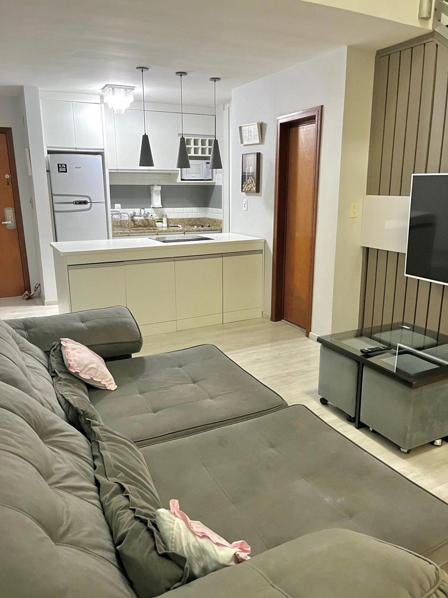 Villa Saint Sebastian Flat B - Até 4 Pessoas! Com Hidro! Duplex no centro Jaraguá do Sul Esterno foto